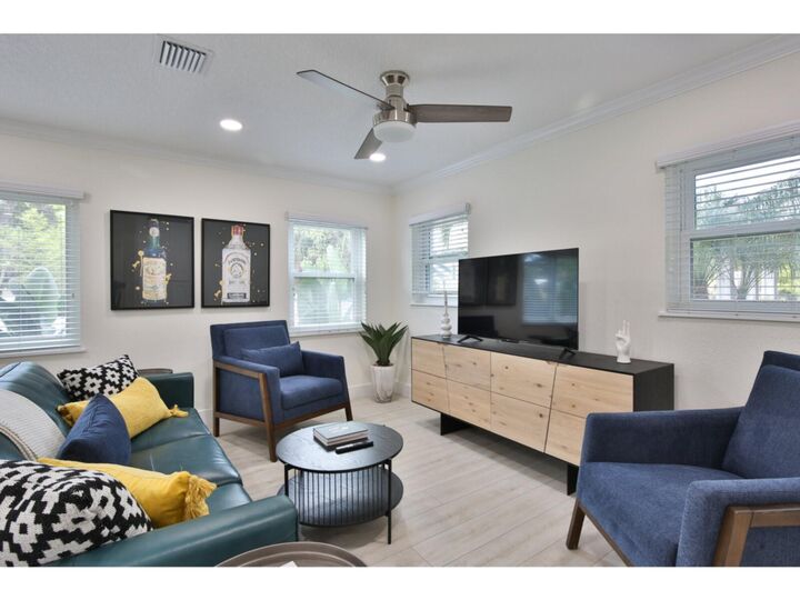 Property Photo:  1905 Morrill Street  FL 34236 