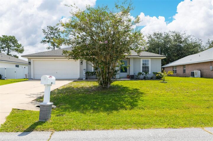 Property Photo:  25 Rockingham Lane  FL 32164 