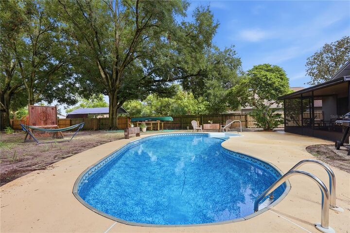 Property Photo:  5583 Long Lake Drive  FL 32810 