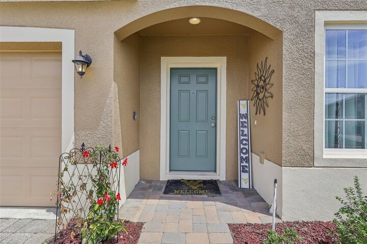 Property Photo:  34046 Alameda Drive  FL 32776 