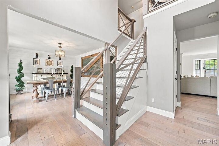 Property Photo: 429 Beacon Point Lane MO 63040