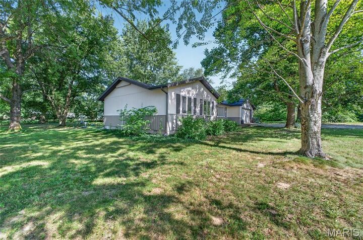 Property Photo: 16998 Kneedler Street MO 65536