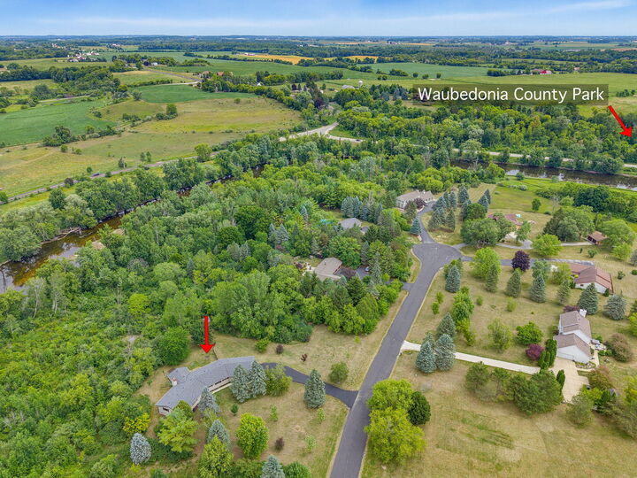 Property Photo:  N5471 Loraine Dr  WI 53021 