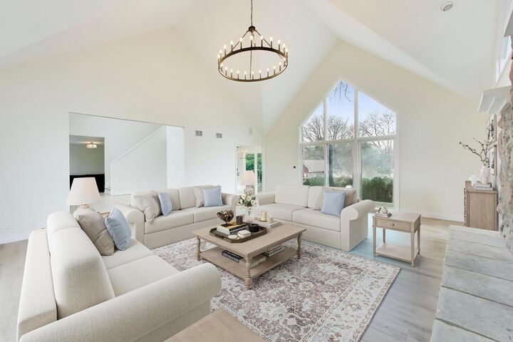 Property Photo: 8S510 Oxford Lane IL 60565