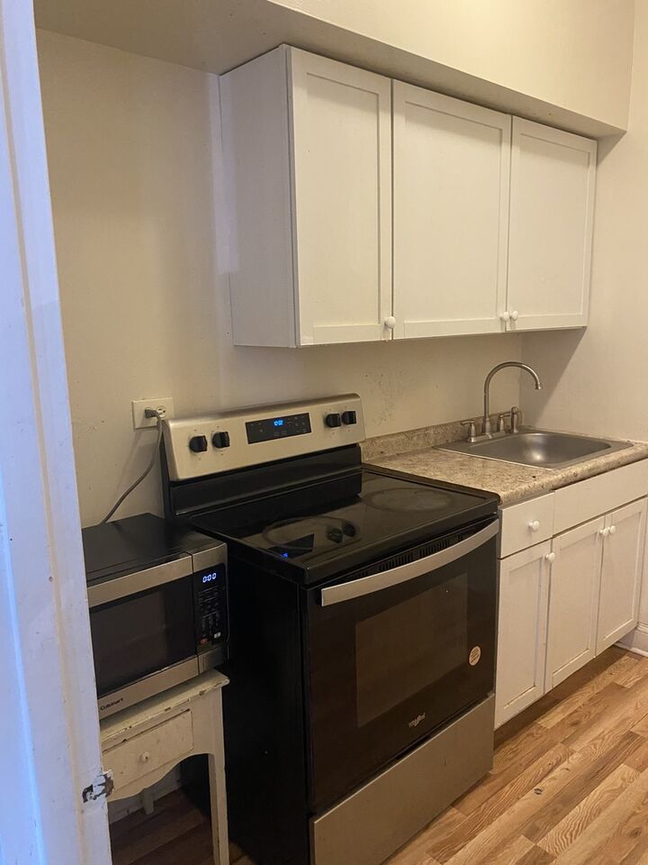 Property Photo: 7355 S South Shore Drive 103 IL 60649