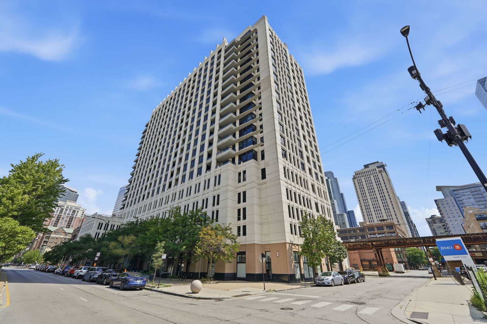 Property Photo:  1255 S State Street 1603  IL 60605 