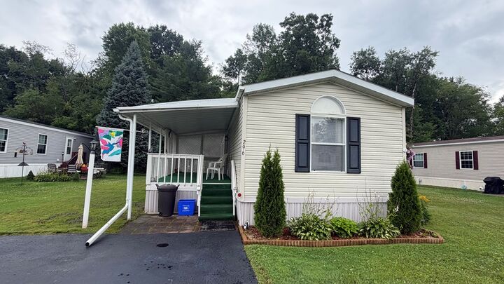 Property Photo:  296 Cessna St  PA 18840 