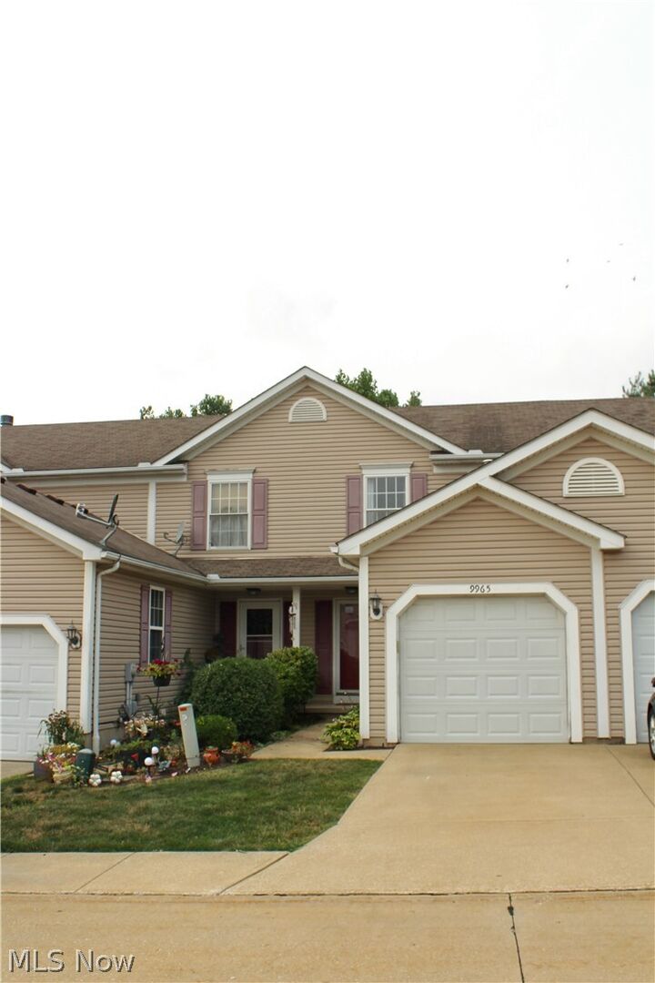 Property Photo:  9965 Beverly Lane  OH 44241 