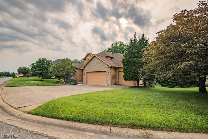 Property Photo:  5603 Greenmont Place  WV 26105 