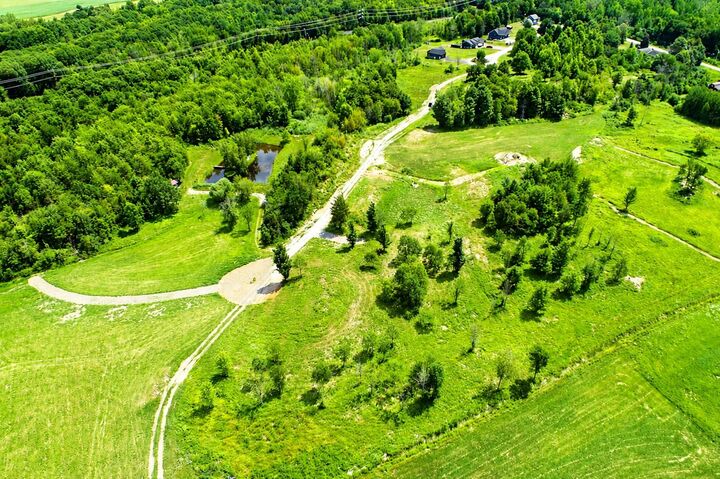 Property Photo: 12 Ellsworth Drive VT 05488