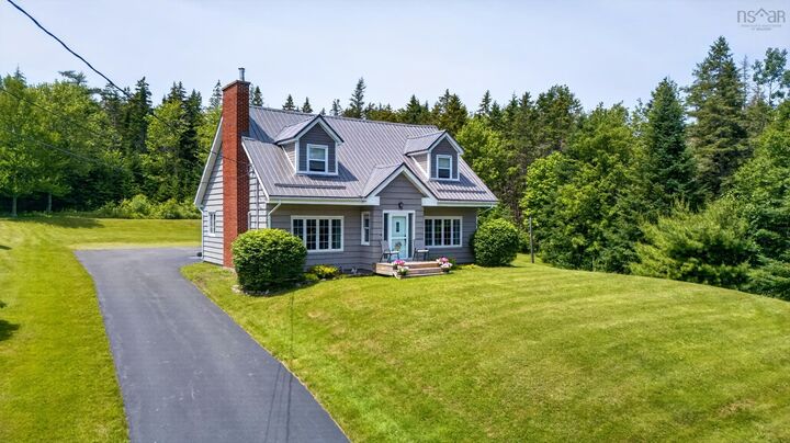60 Lower Harmony Road — photo 1
