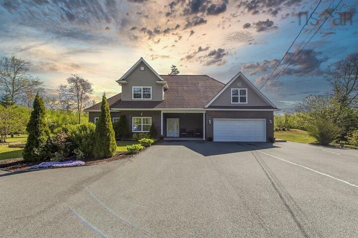 31 Grebe Avenue — photo 1
