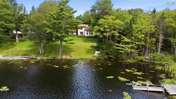 Property Photo: 85 Woodland Park NS B0N 1Z0
