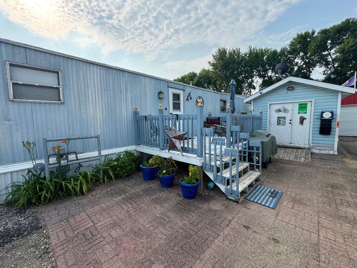 Property Photo:  505 Robin Street  MN 56511 