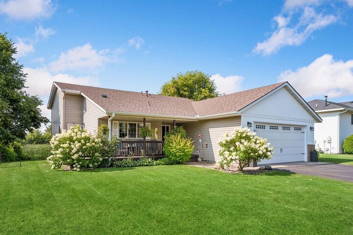 Property Photo:  9193 Fallon Drive NE  MN 55362 