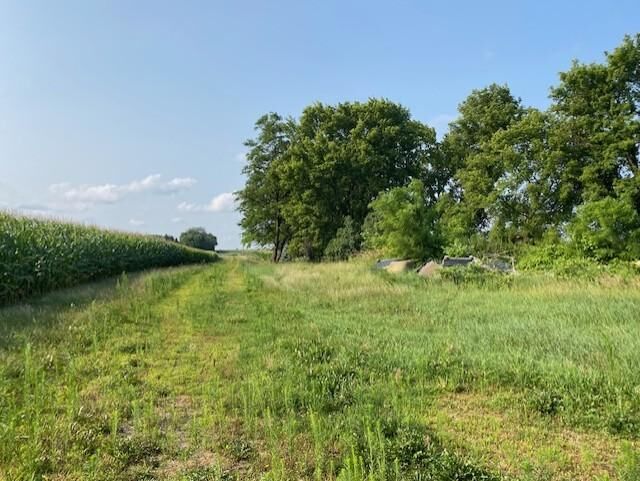 Property Photo: 5454 Highway 7 MN 55354