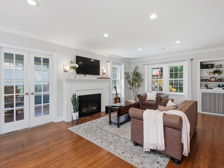 Property Photo:  220 Holly Road  MN 55343 