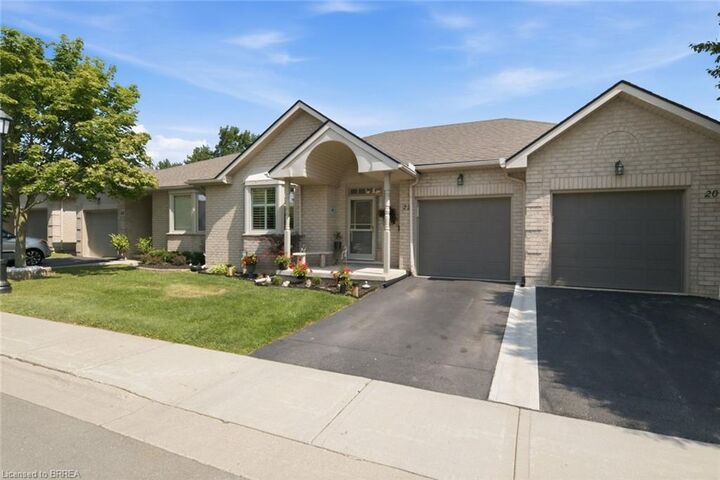 Property Photo: 22 Riveroaks Drive ON L0R 1W0