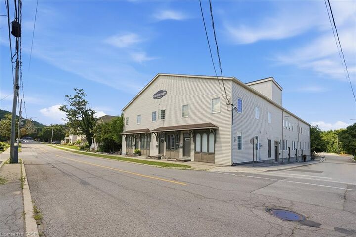 Property Photo: 49 Ontario Street 7 ON L3M 3H2