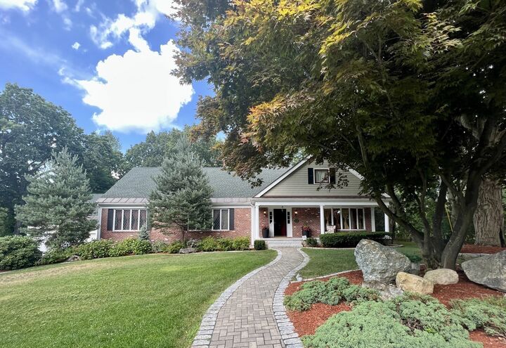 Property Photo: 23 Bellevue MA 02481