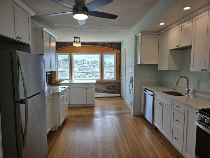 Property Photo:  235 Washington Ave Ph5  MA 02152 