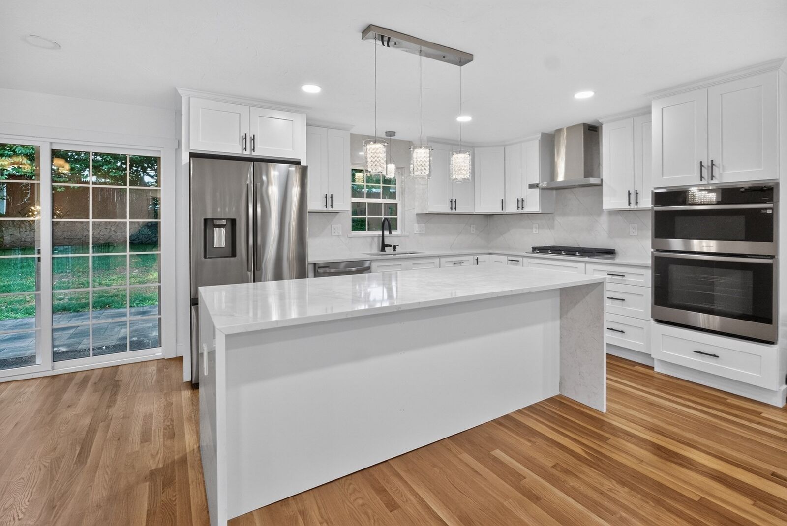 Property Photo:  601 Winter St  MA 01702 