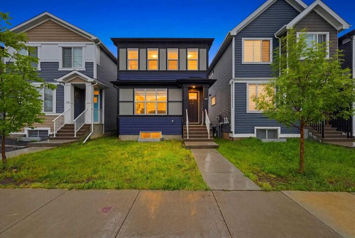 156 Seton Villas SE — photo 1