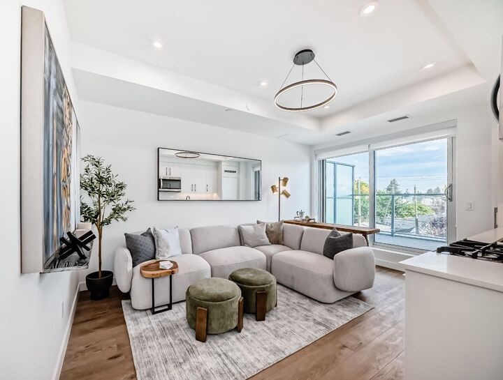 Property Photo:  110 18A Street NW 252  AB T2N 5G5 