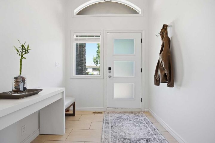 Property Photo: 1835 29 Avenue SW AB T2T 1M9