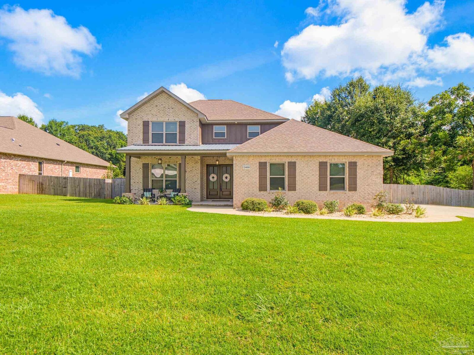 Property Photo: 2480 Carthage Ct FL 32533