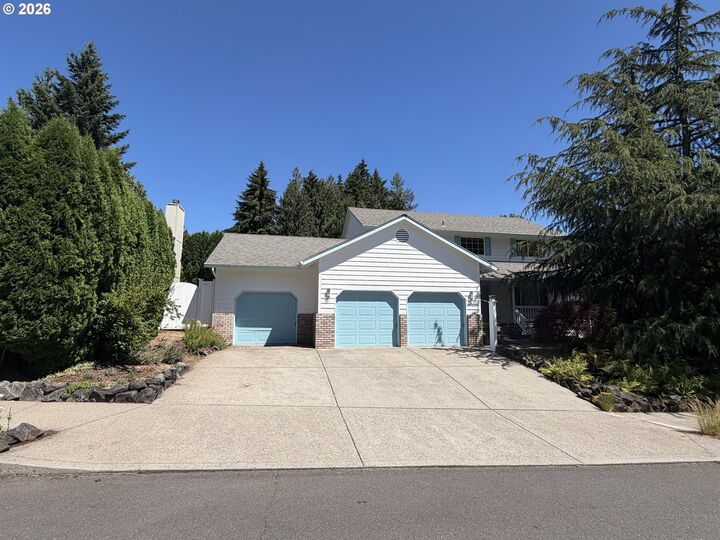 Property Photo:  36300 Yocum Loop  OR 97055 
