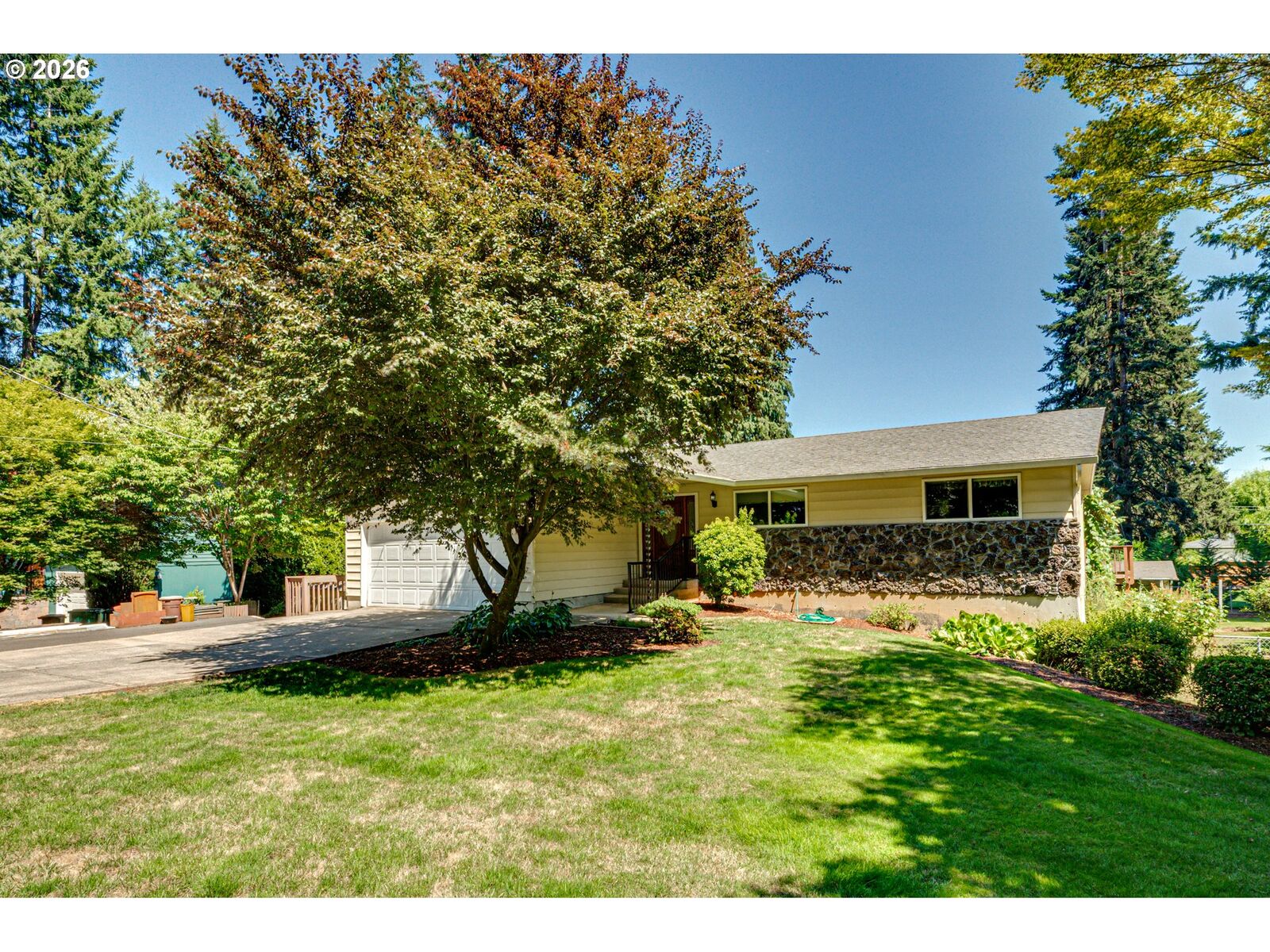 Property Photo:  11501 NE Sylvan Ter  WA 98686 