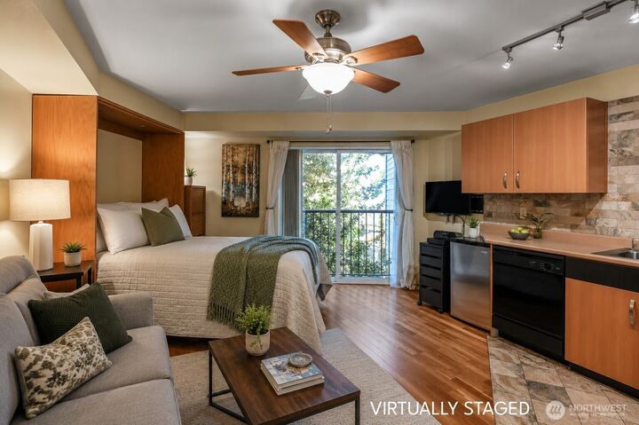Property Photo:  4020  Aurora Avenue N 308  WA 98103 