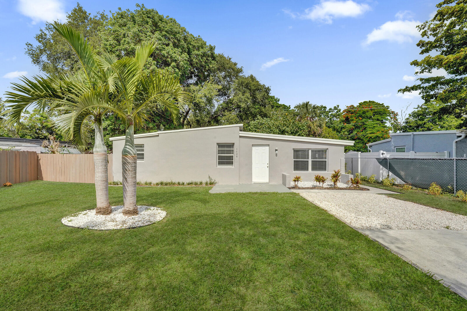 Property Photo:  1628 NW 11th Street  FL 33311 