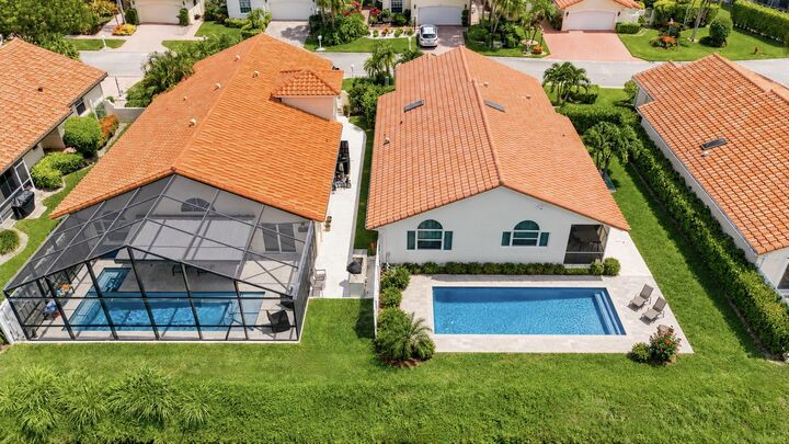 Property Photo: 5212 Bodega Place FL 33484