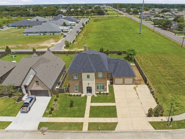 Property Photo: 5666 South Ridge Drive LA 70605