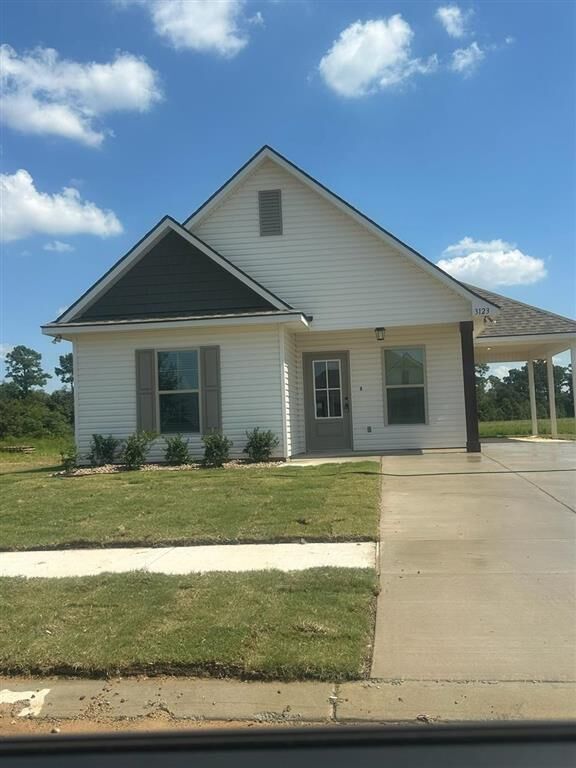 Property Photo:  3123 E Blue Heron Drive E  LA 70615 