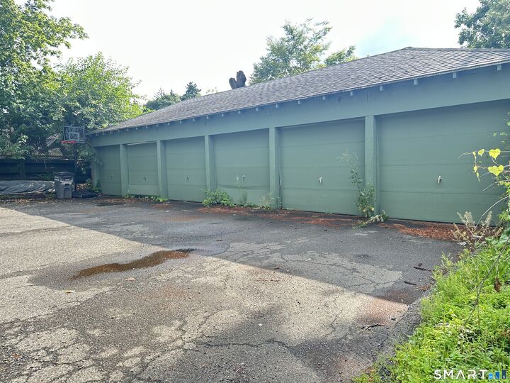 Property Photo: 45 School Street 2W CT 06106