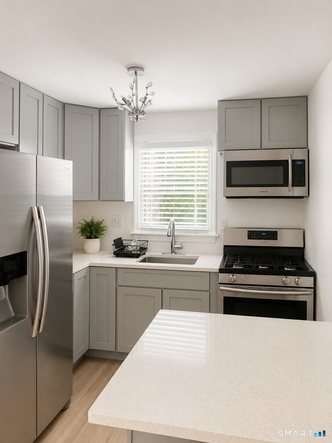 Property Photo:  61-61A Graham Road  CT 06118 