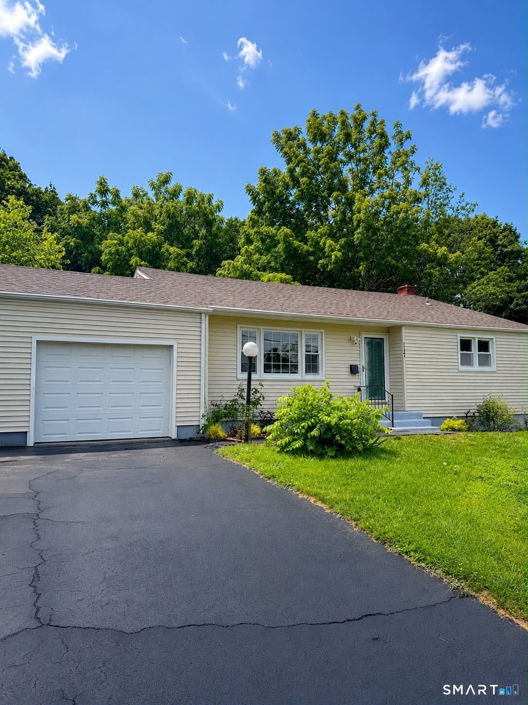 Property Photo: 117 Texas Drive CT 06052