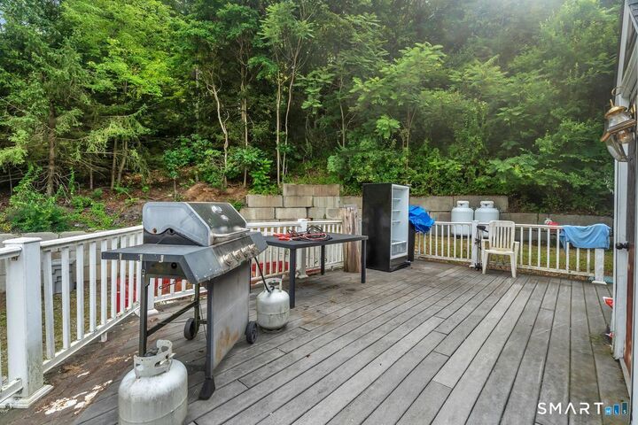 Property Photo: 72 Winter Avenue CT 06417