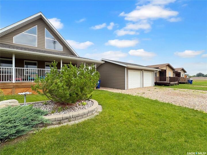 Property Photo: 412 Birch Drive SK S0M 0G1