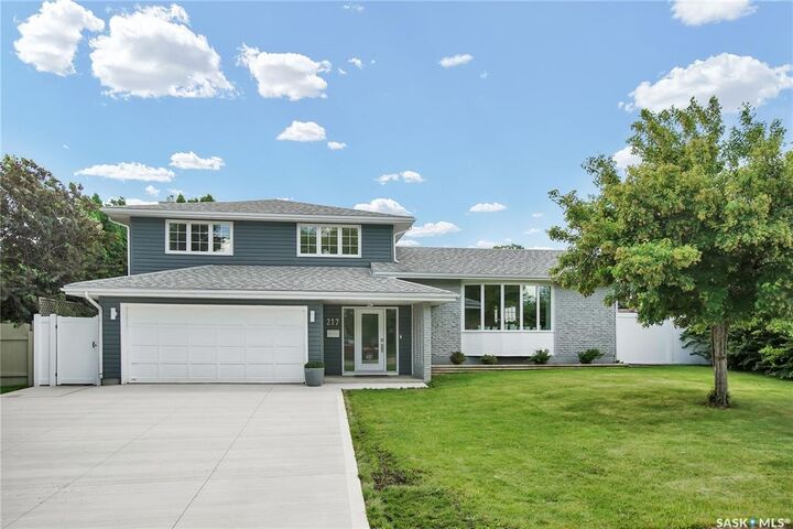 Property Photo:  217 Mount Allison Crescent  SK S7H 4G6 