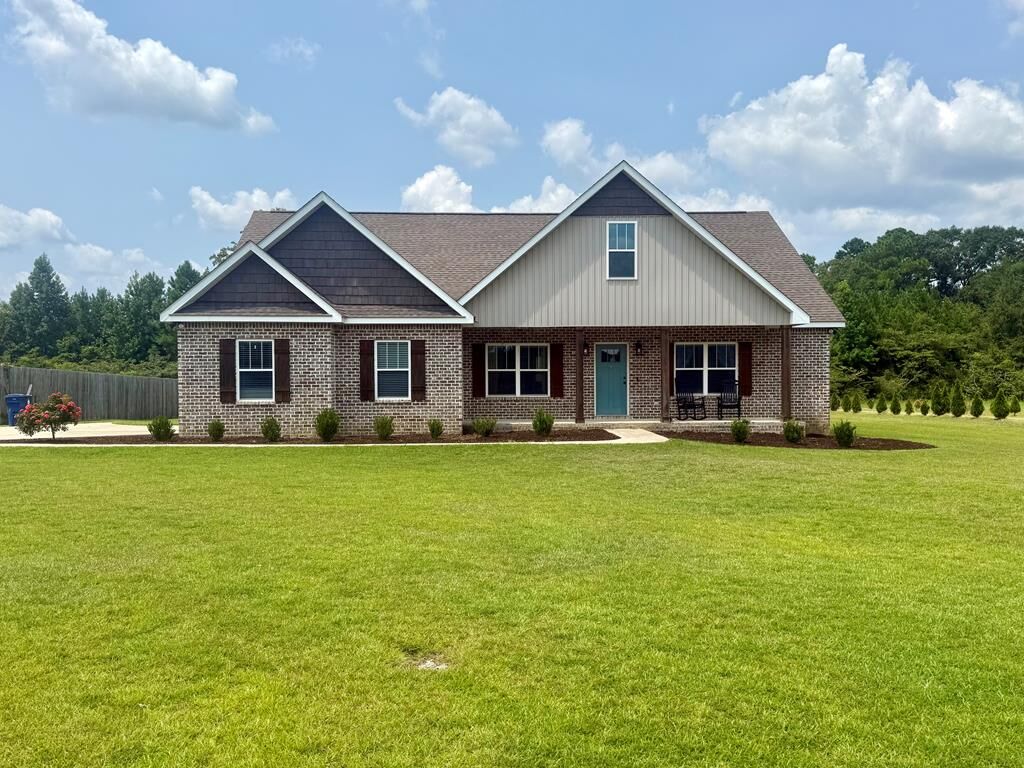 Property Photo:  497 Patterson Rd  AL 36301 