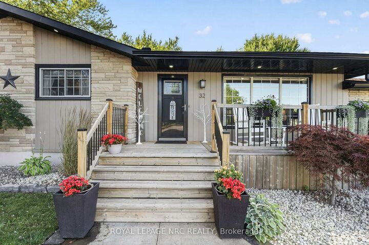 Property Photo:  32 St George Court  ON L0S 1B0 