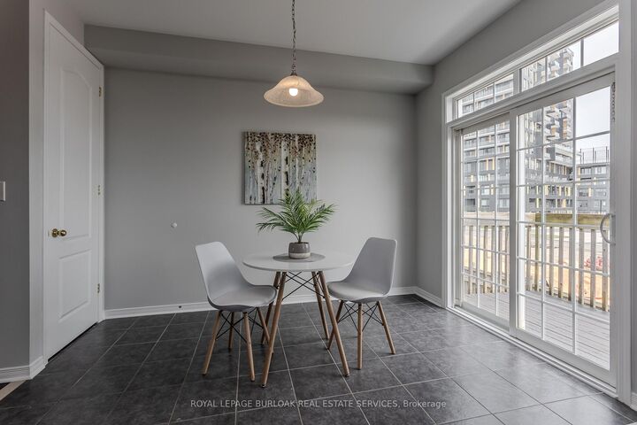 Property Photo:  4823 Thomas Alton Boulevard 48  ON L7M 0V2 