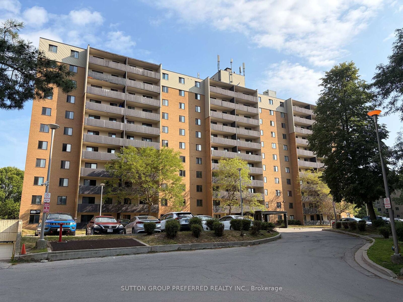 Property Photo:  758 Kipps Lane 1008  ON N5Y 4Y1 
