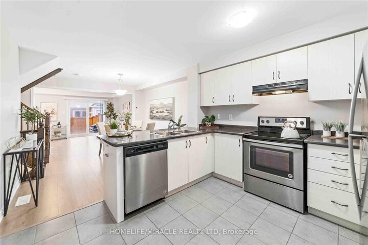 Property Photo:  21 Donlamont Circle  ON L7A 4T5 
