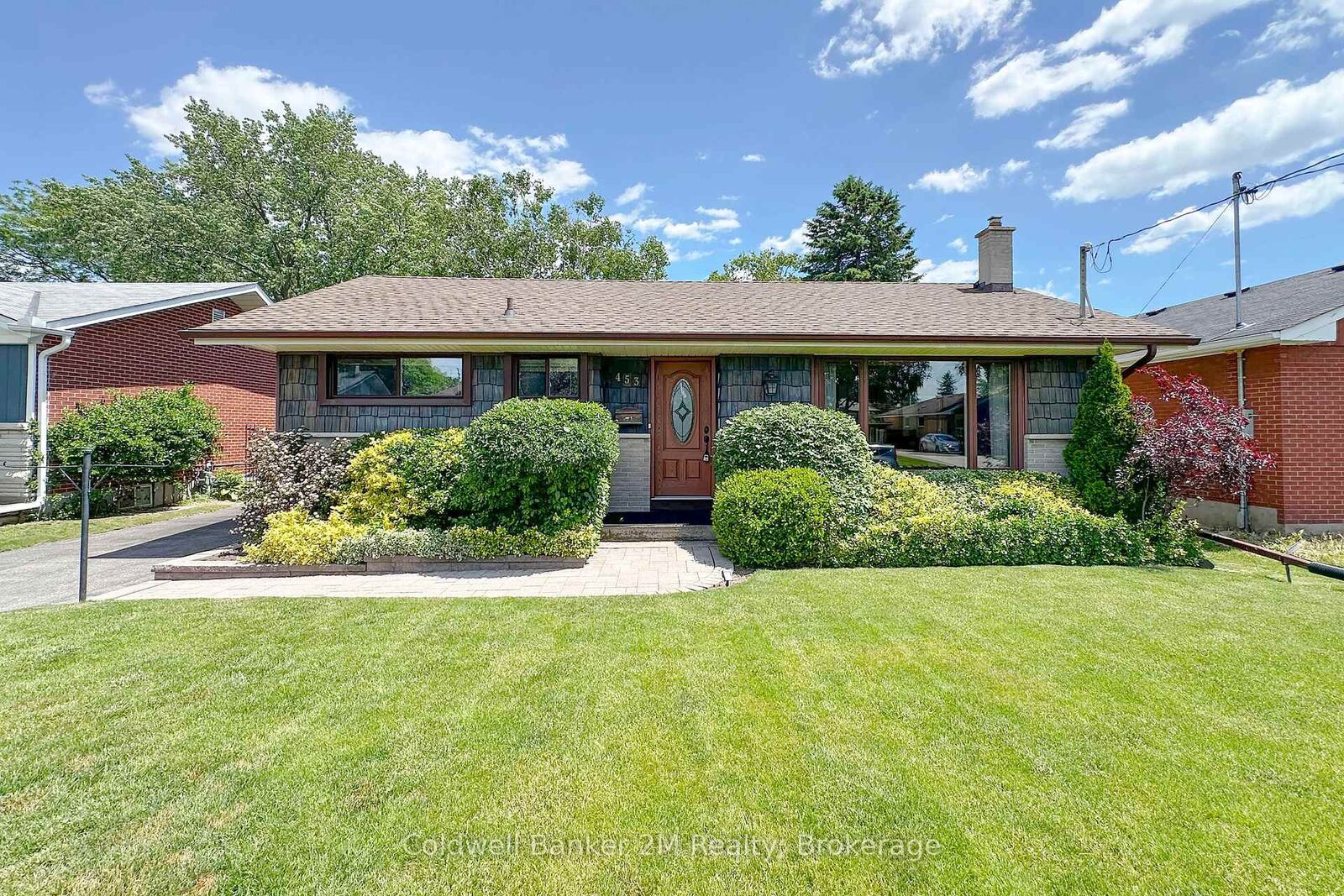 Property Photo:  453 Rosmere Street  ON L1J 5H4 