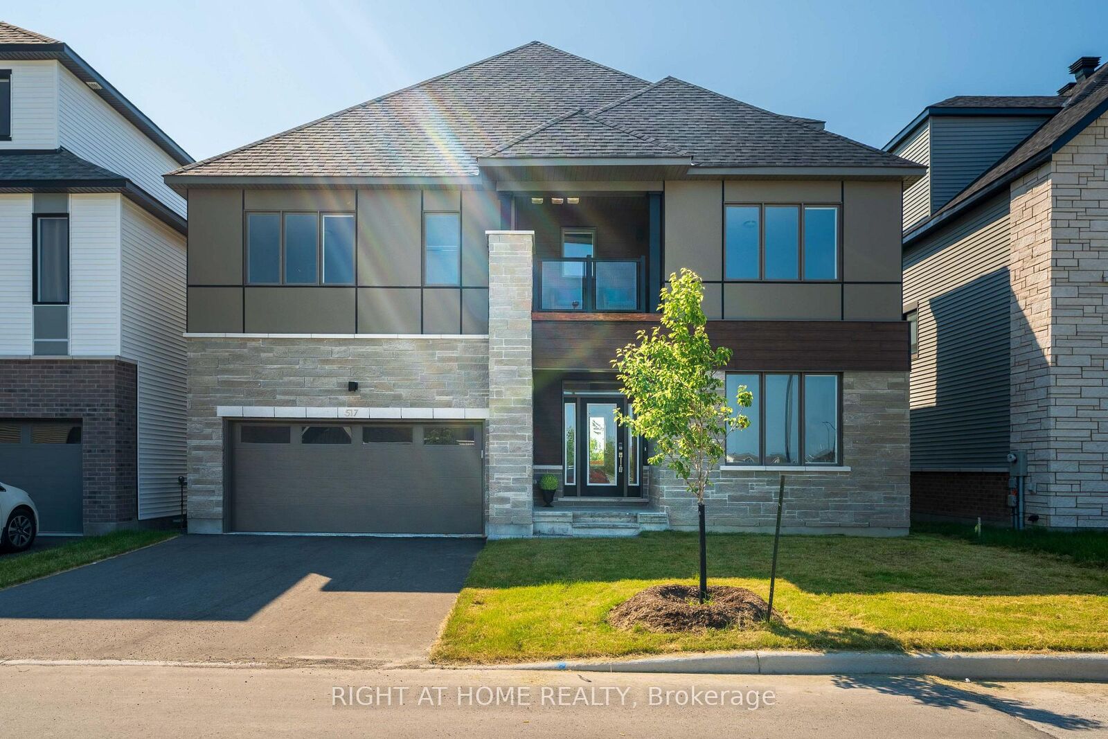 Property Photo:  517 Elation Heights  ON K2J 4J4 